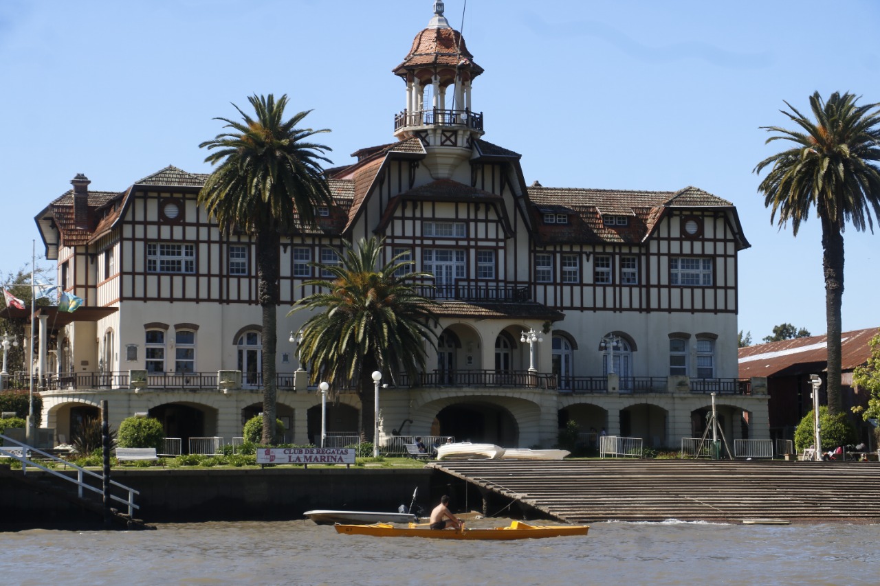 Club de Regatas La Marina