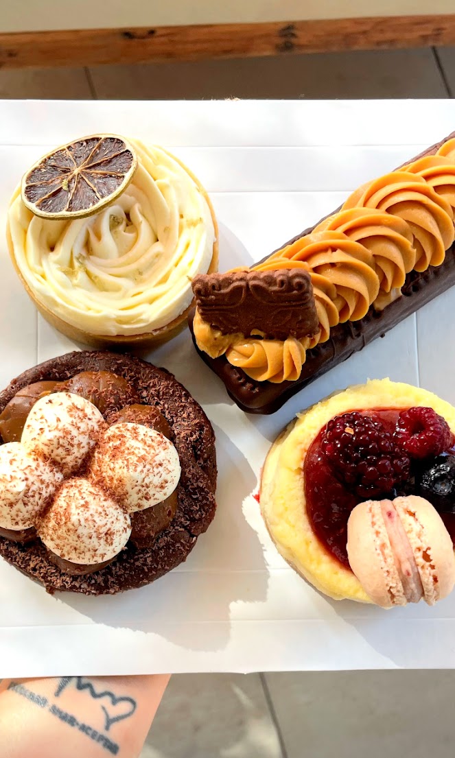 Sole Dueñas Patisserie & Caffee