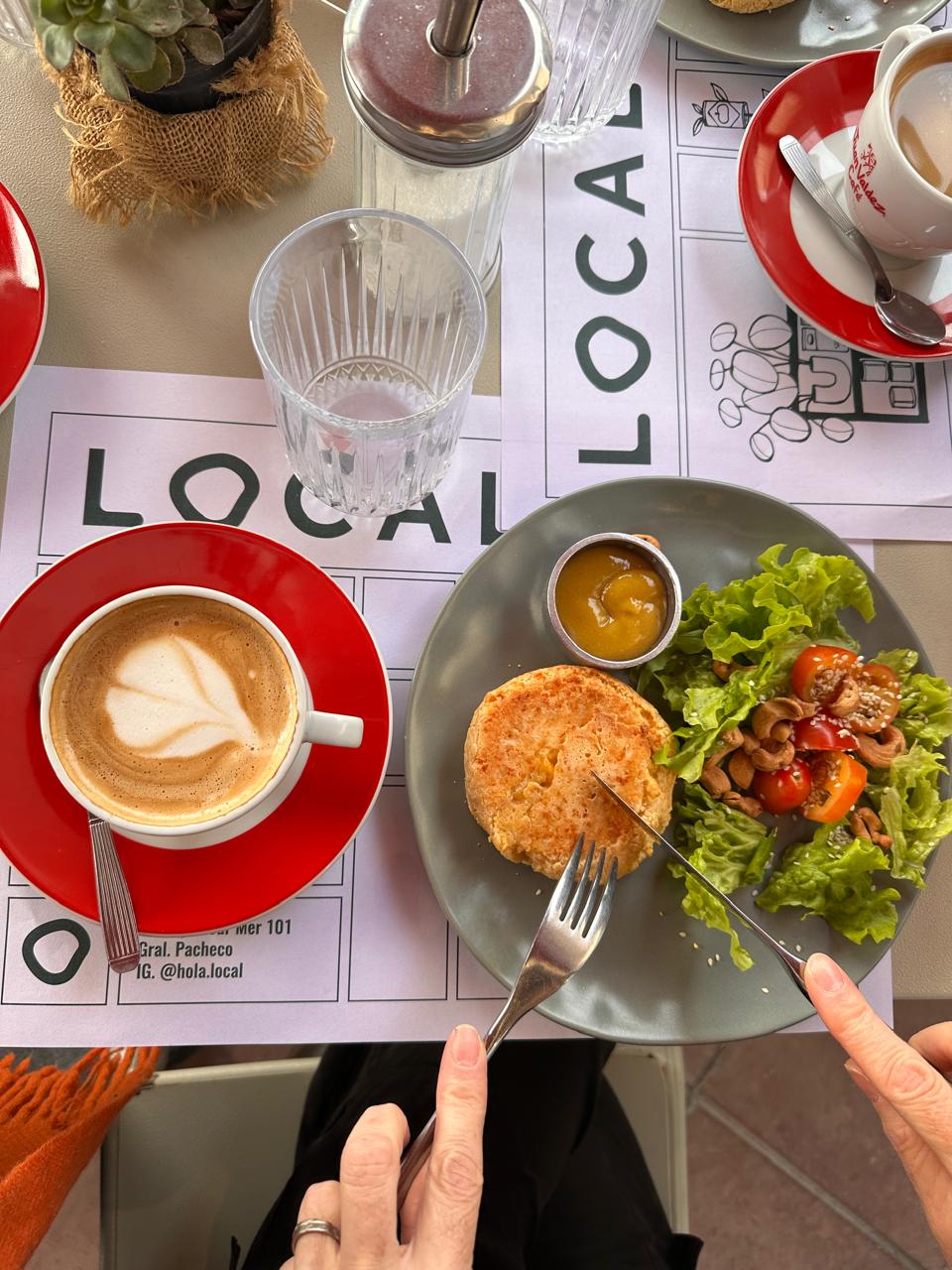 Local almacén + café
