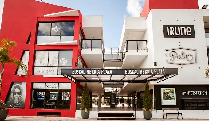 Euskal Herria Plaza